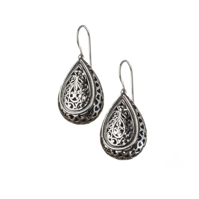 Earrings in sterling silver.Garden Shadows Big drop earrings in Sterling Silver.