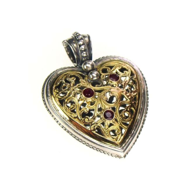 Medium heart pendant in 18K solid Yellow Gold