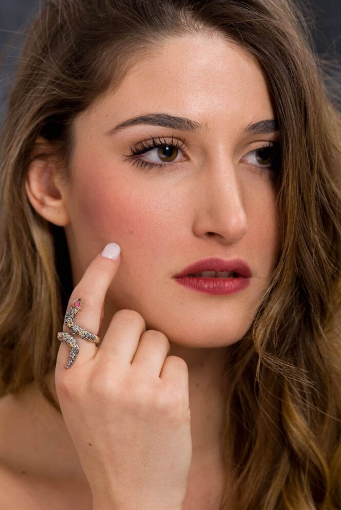 Eden's Garden Snake ring in 18K Gold and Sterling Silver with blue topaz - Image 7