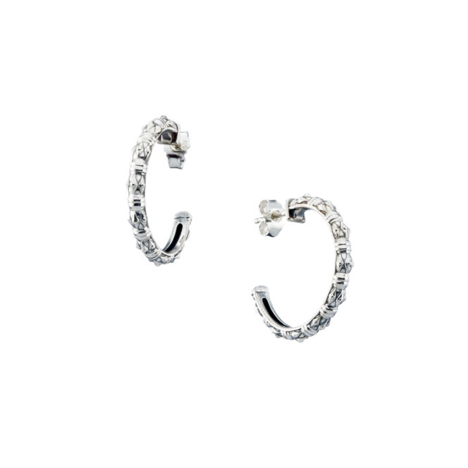 Hoops in sterling silver.Kassandra Hoops in Sterling silver